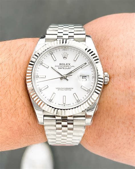 rolex datejust 41mm white dial.